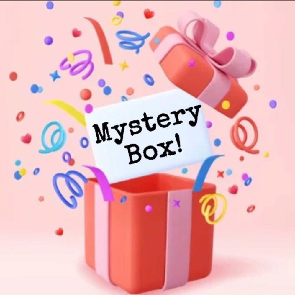 🌺Mystery Box!!  More then 25 Items